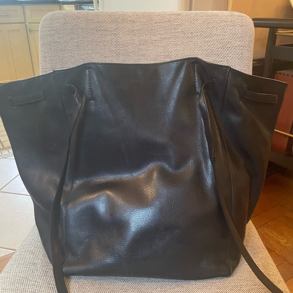 Celine Cabas Bag Black